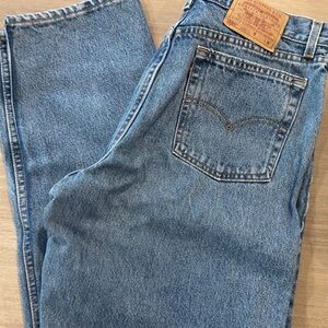 Vintage Women 560 Levi's Jeans high waist.